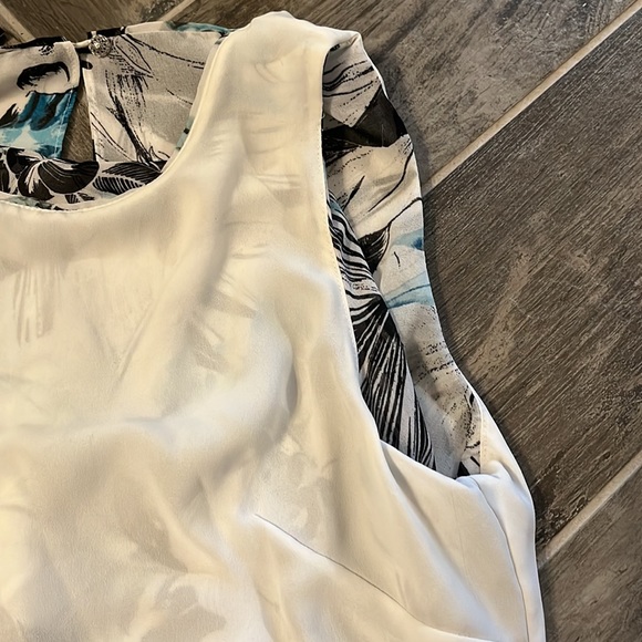 WHBM shell - Picture 6 of 9